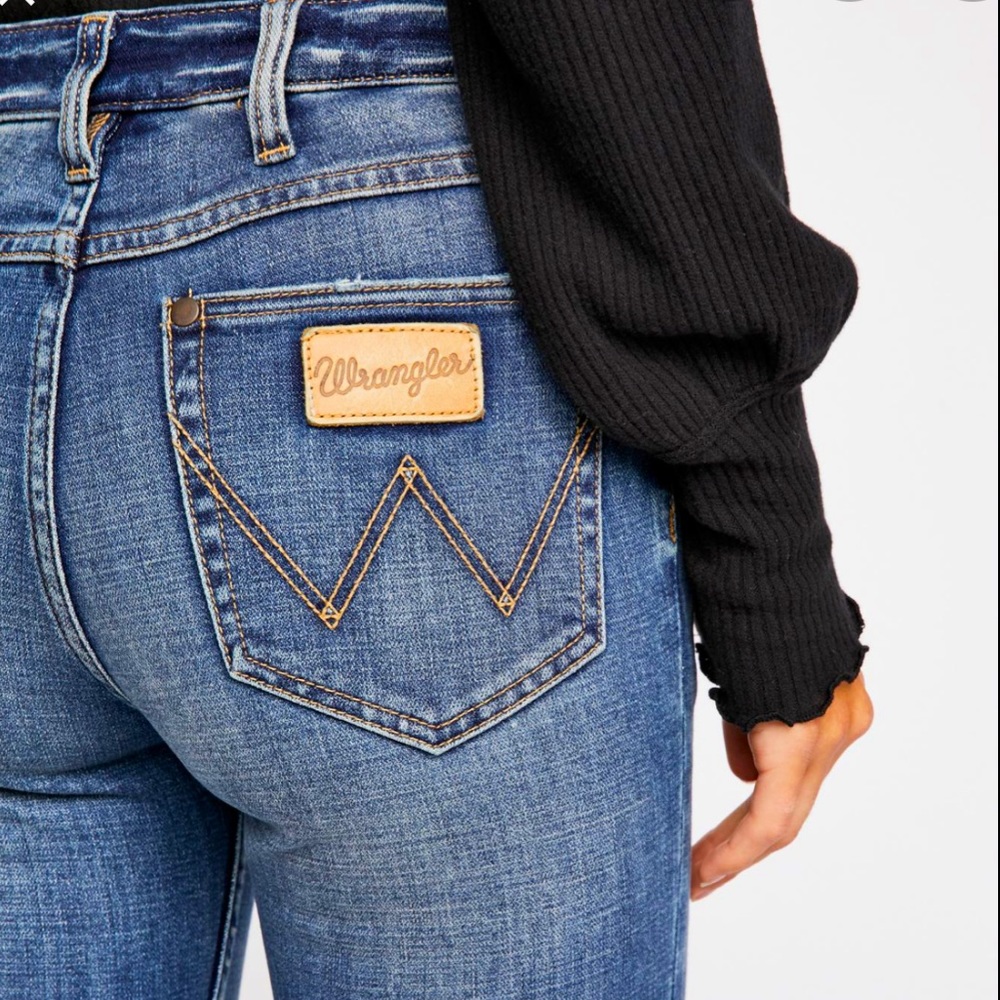 Wrangler Exaggerated Boot Jean Sz 27/34
